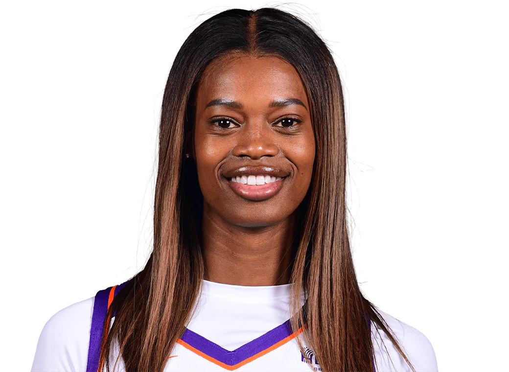 Valeriane Ayayi